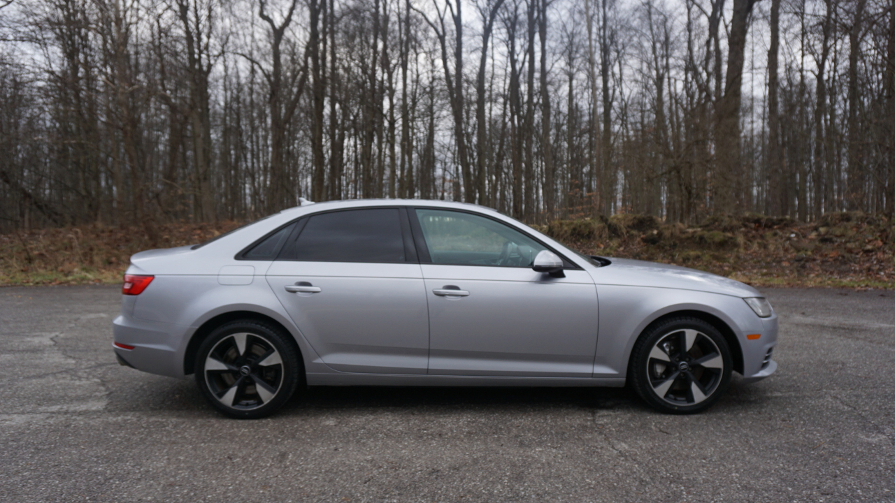 Audi A4 2.0 TFSI Auto Premium quattro AWD 2017