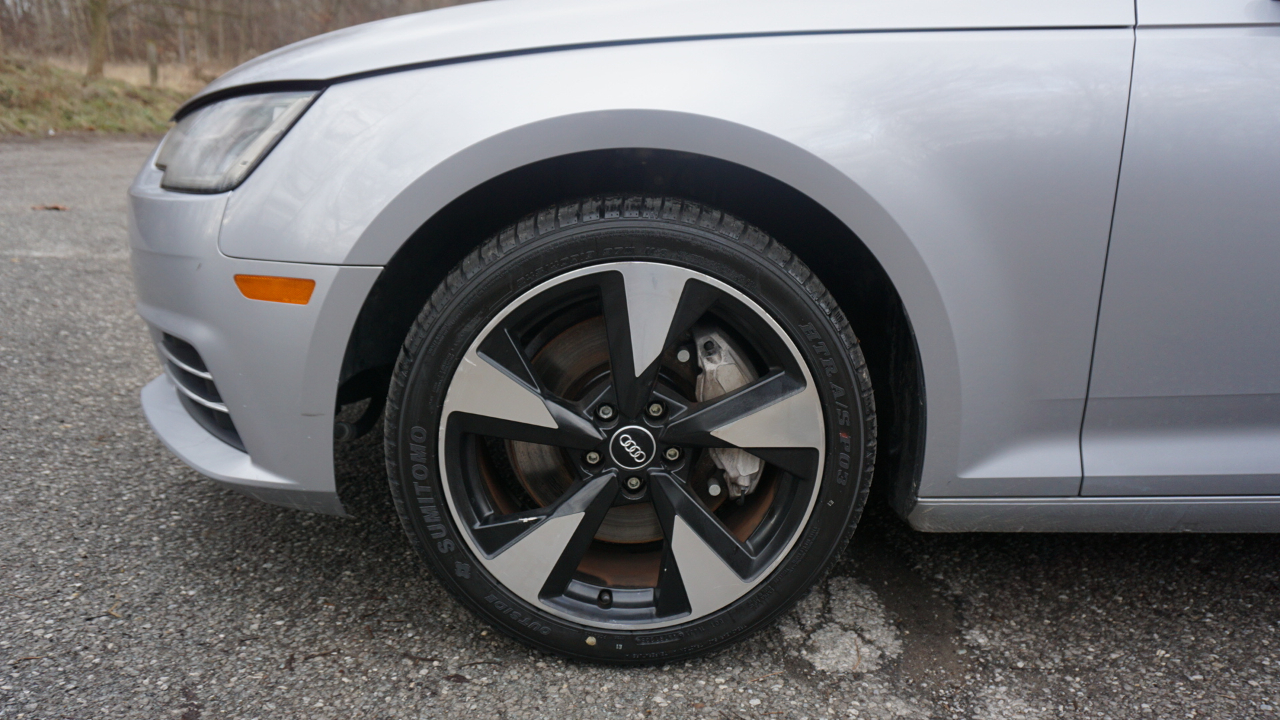 Audi A4 2.0 TFSI Auto Premium quattro AWD 2017