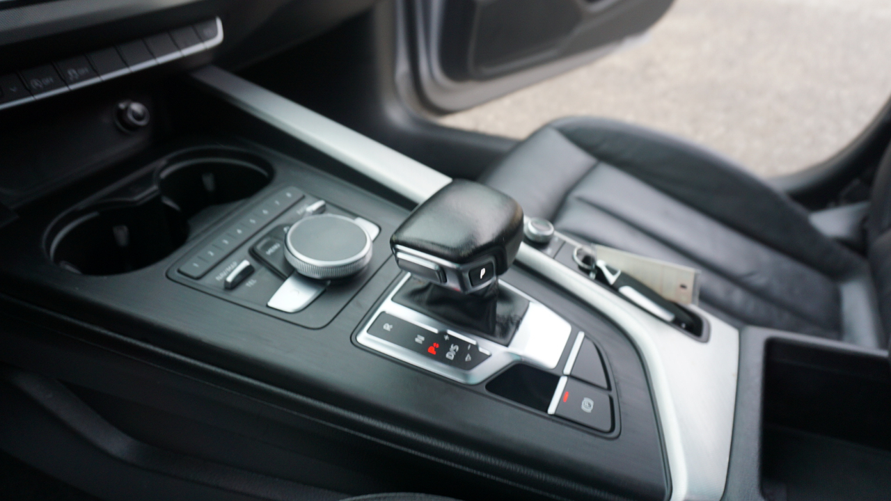 Audi A4 2.0 TFSI Auto Premium quattro AWD 2017