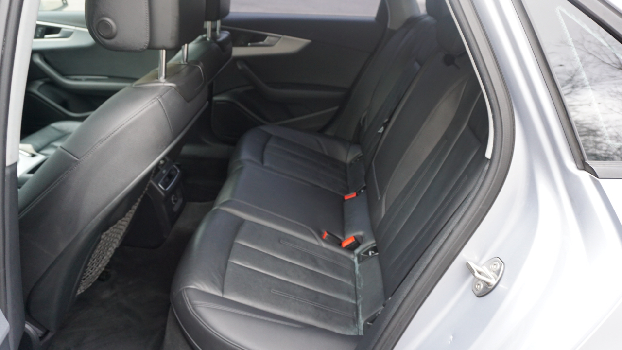 Audi A4 2.0 TFSI Auto Premium quattro AWD 2017