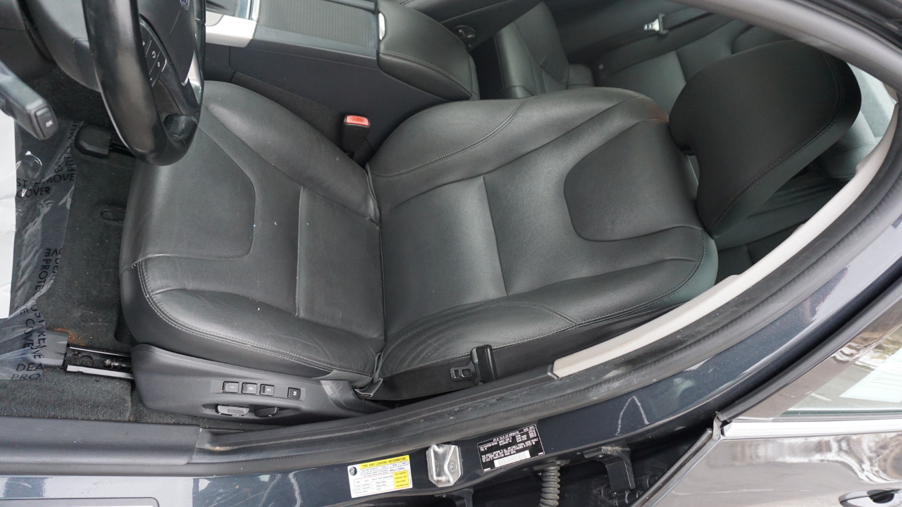 Volvo S60 4dr Sdn T5 Premier AWD 2015