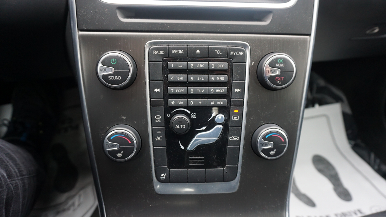 Volvo S60 4dr Sdn T5 Premier AWD 2015