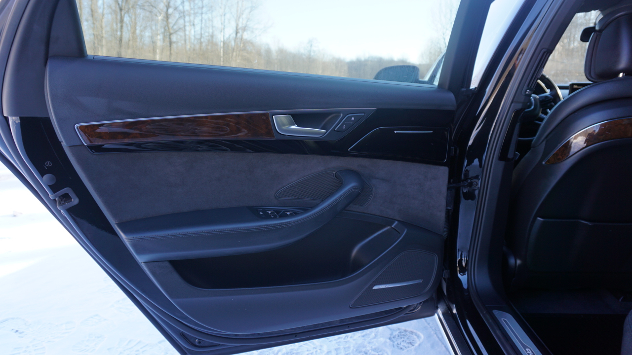 Audi A8 L 4dr Sdn 3.0T 2016