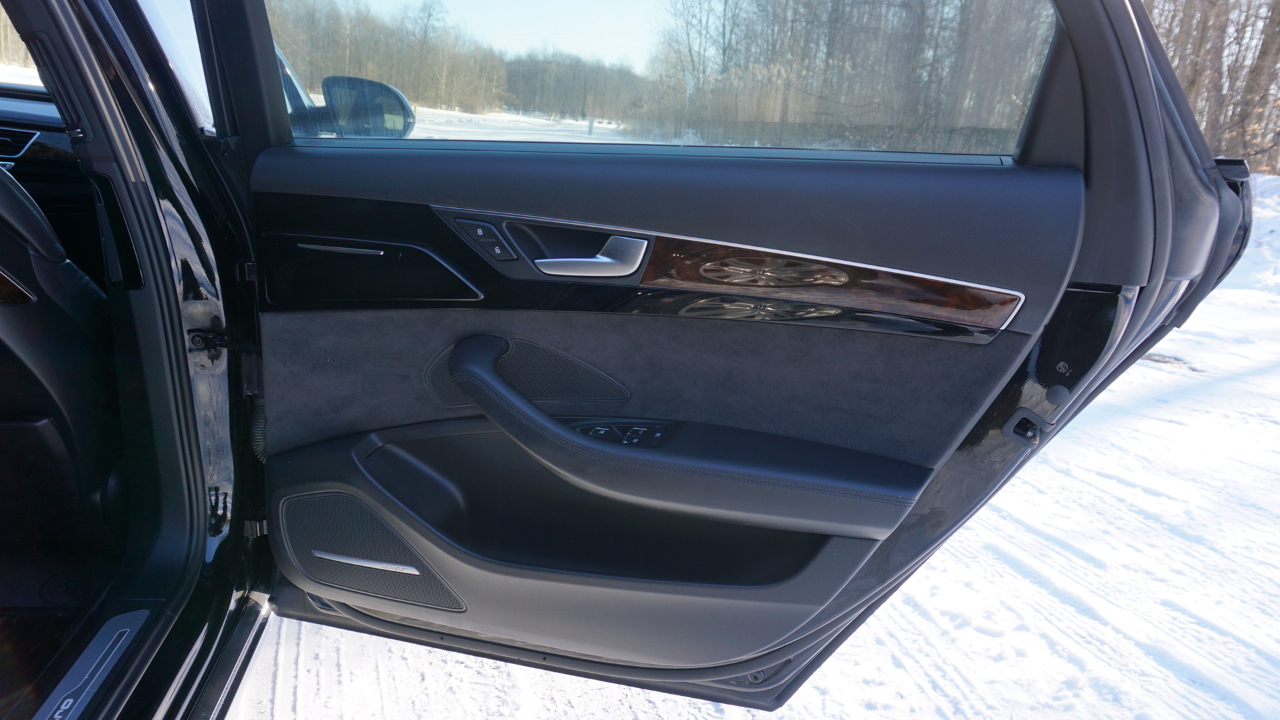 Audi A8 L 4dr Sdn 3.0T 2016