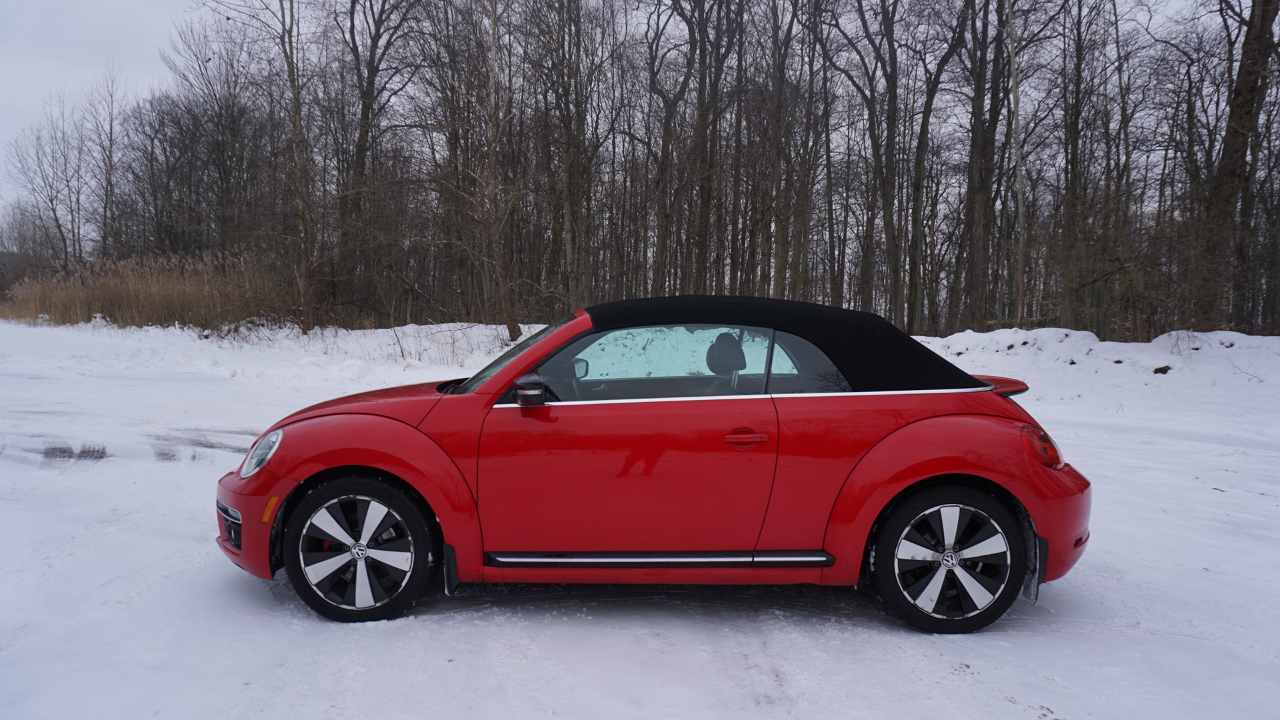 Volkswagen Beetle Convertible 2dr DSG 2.0T PZEV 2013