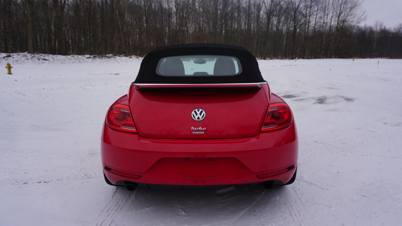 Volkswagen Beetle Convertible 2dr DSG 2.0T PZEV 2013