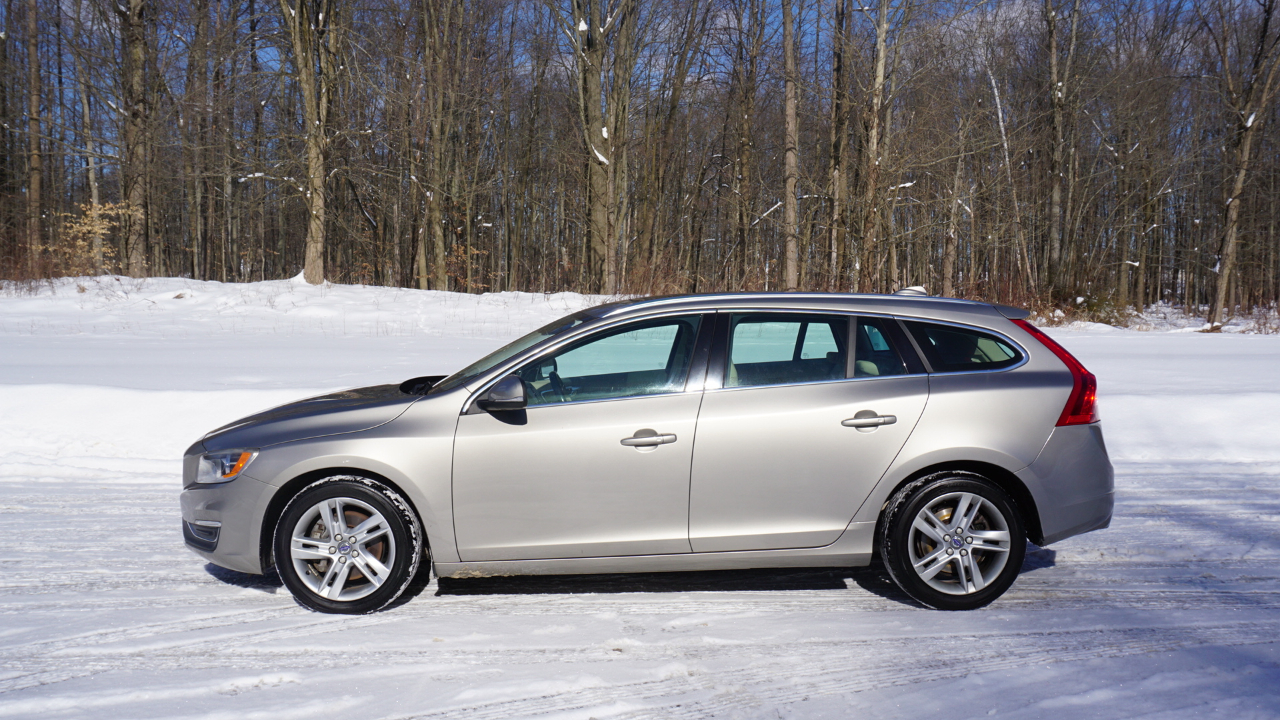 Volvo V60 2015.5 4dr Wgn T5 Premier AWD 2015