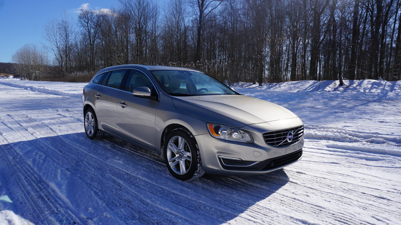 Volvo V60 2015.5 4dr Wgn T5 Premier AWD 2015