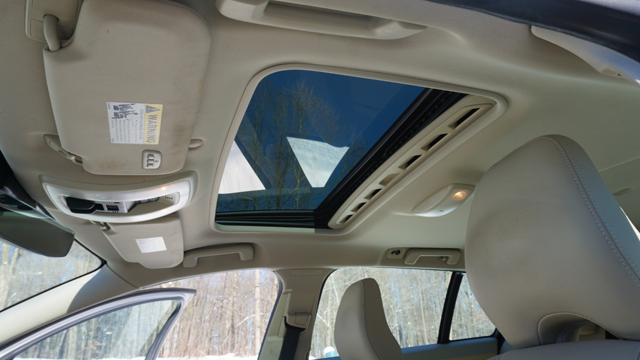 Volvo V60 2015.5 4dr Wgn T5 Premier AWD 2015