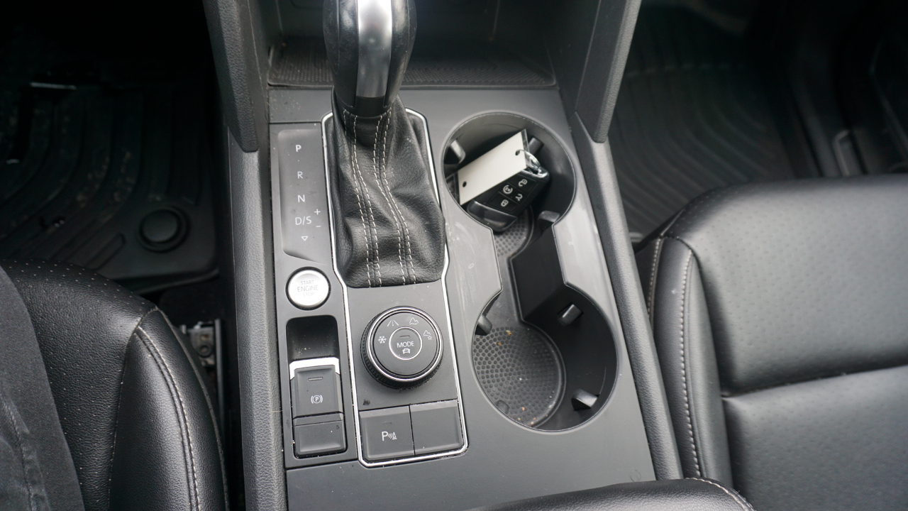 Volkswagen Atlas 2021.5 3.6L V6 SE w/Technology 4MOTION 2021