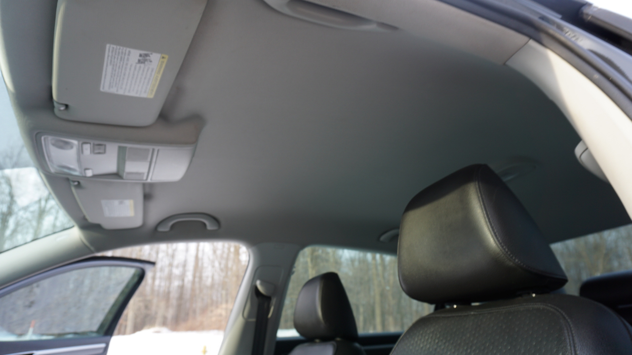 Volkswagen Passat R-Line w/Comfort Pkg Auto 2017