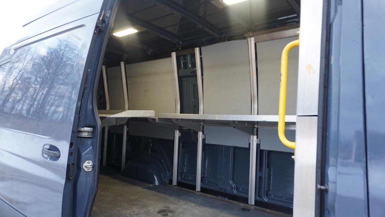 Mercedes-Benz Sprinter Van 2500 High Roof V6 170" RWD 2019