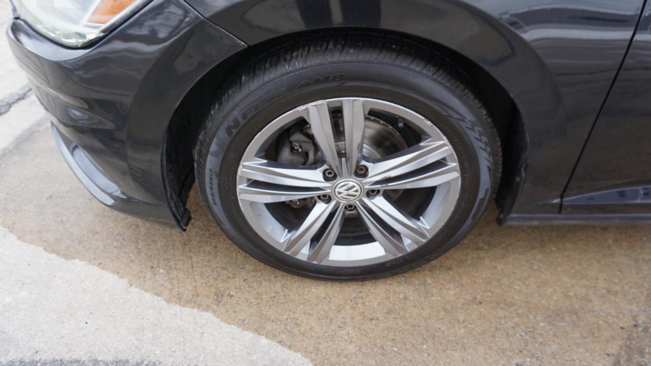 Volkswagen Jetta R-Line Auto w/SULEV 2020