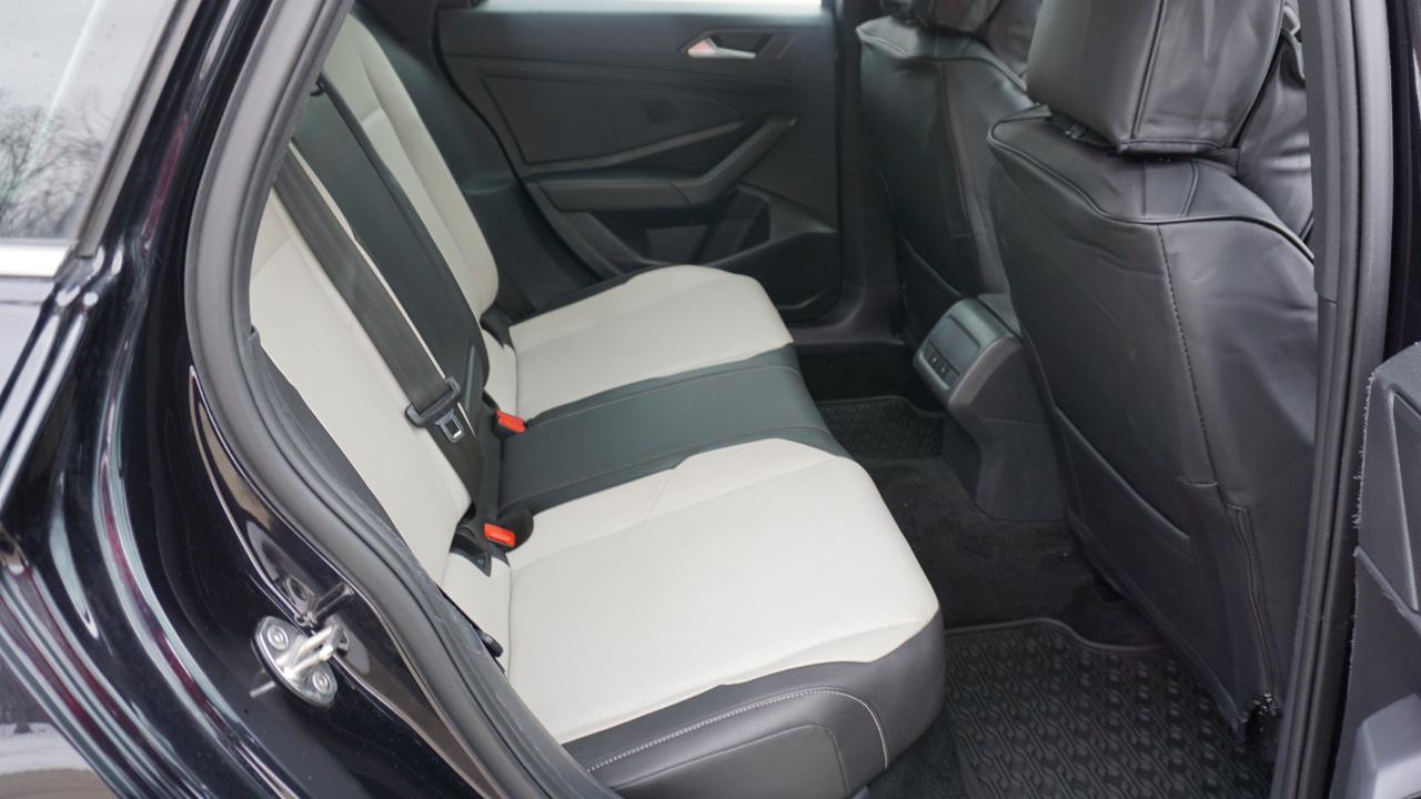 Volkswagen Jetta R-Line Auto w/SULEV 2020