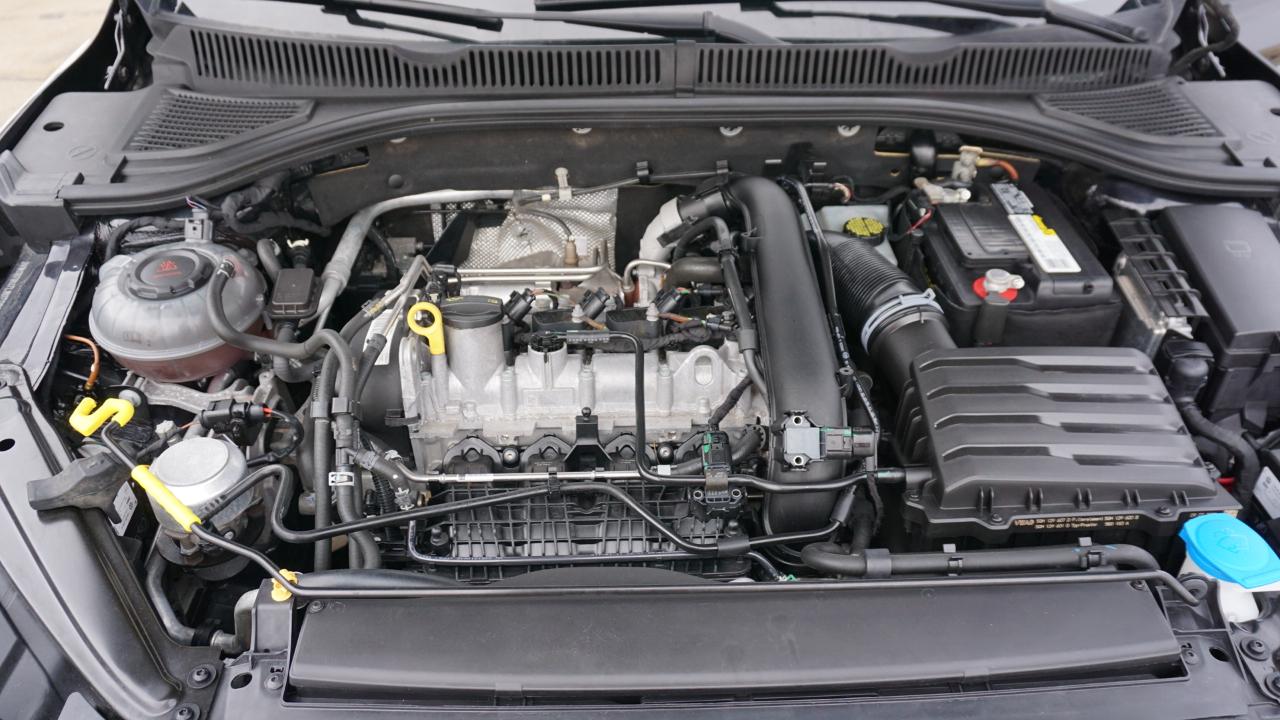 Volkswagen Jetta R-Line Auto w/SULEV 2020