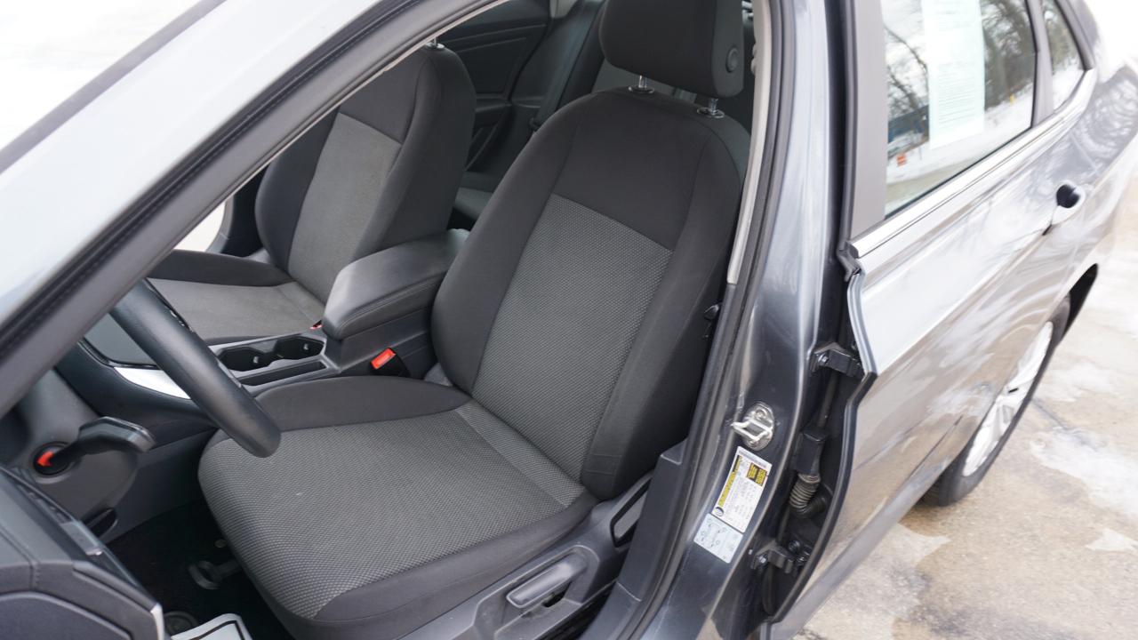 Volkswagen Jetta S 4D Sedan 2019