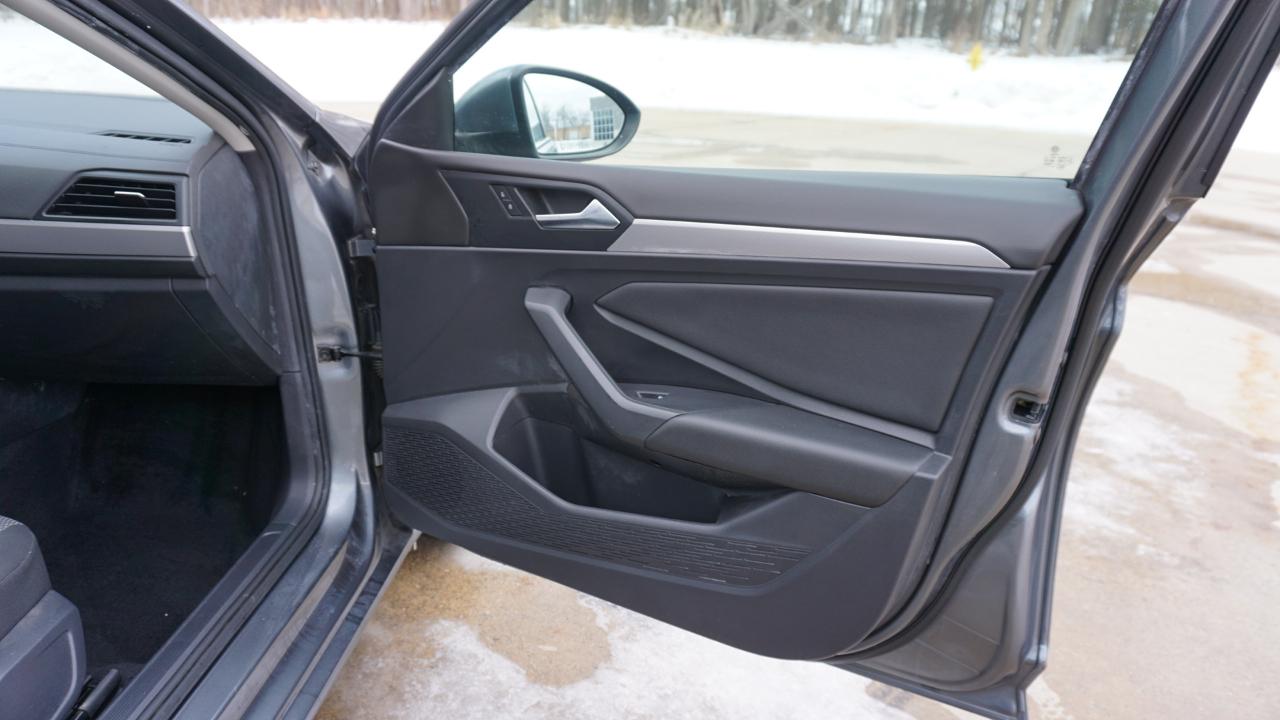 Volkswagen Jetta S 4D Sedan 2019