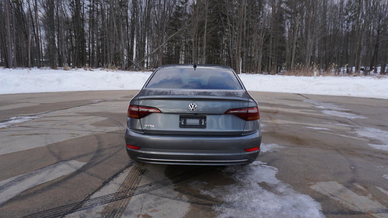 Volkswagen Jetta S 4D Sedan 2019