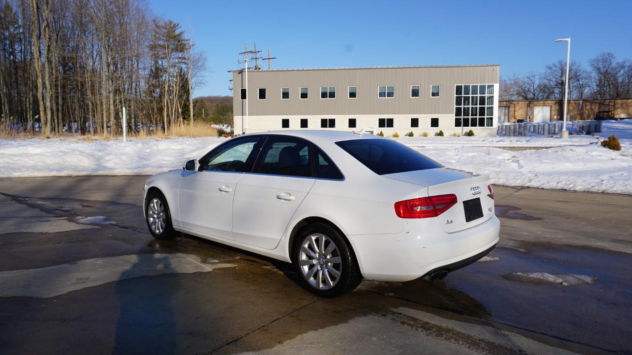 Audi A4 4dr Sdn Auto quattro 2.0T Premium 2013