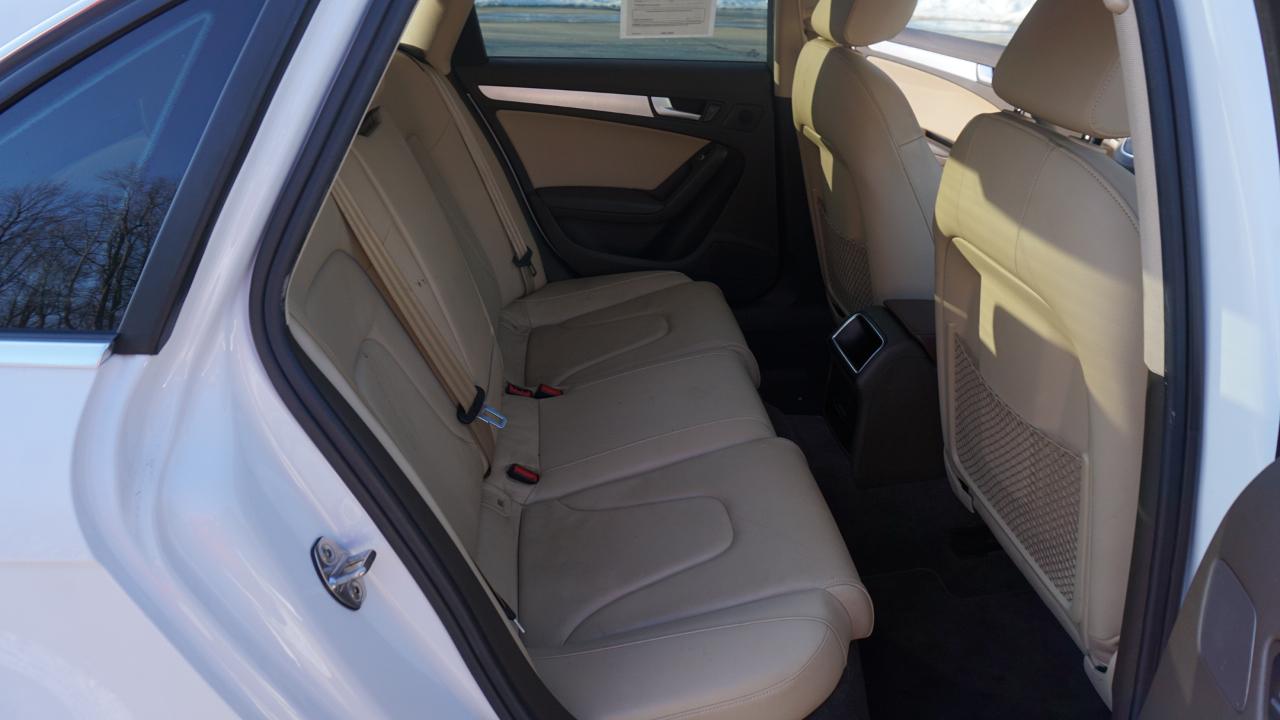 Audi A4 4dr Sdn Auto quattro 2.0T Premium 2013