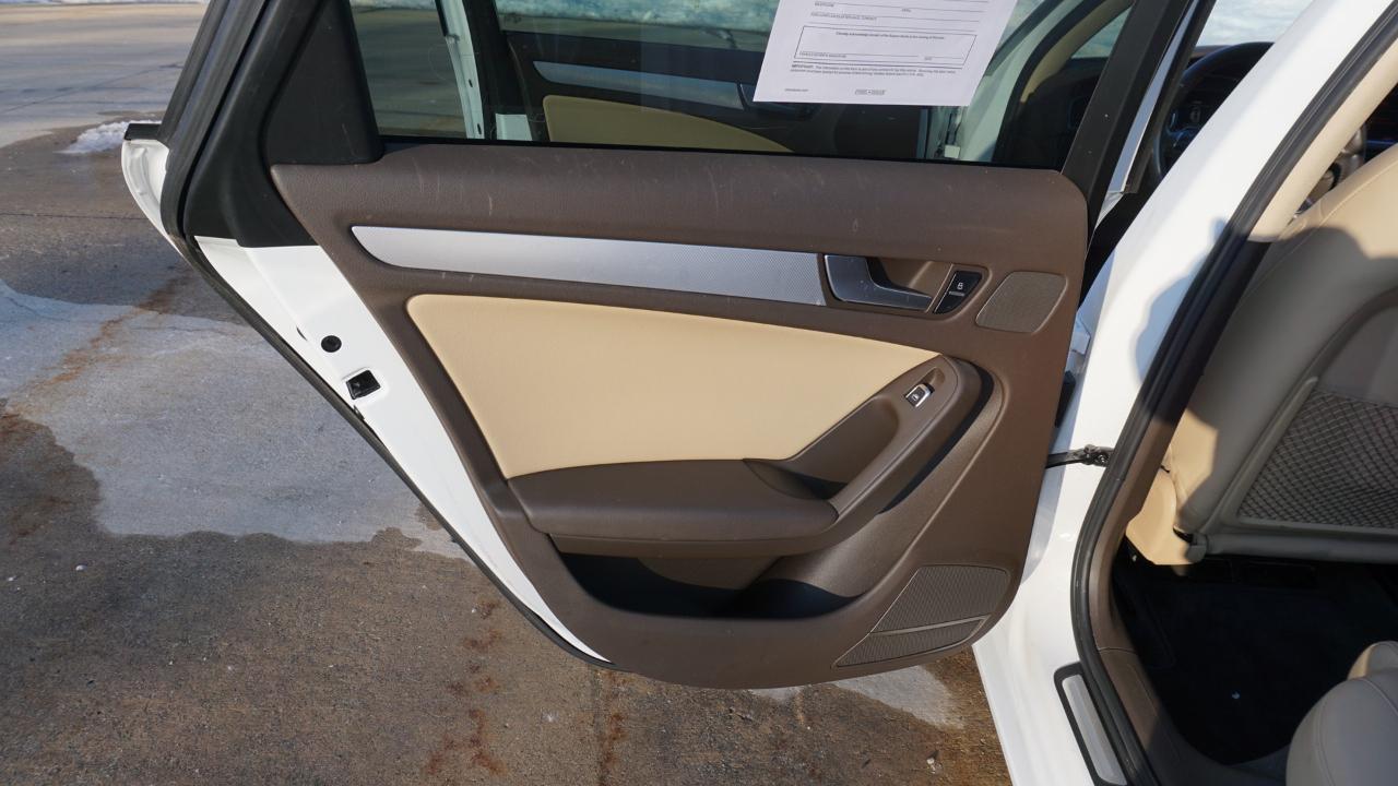 Audi A4 4dr Sdn Auto quattro 2.0T Premium 2013