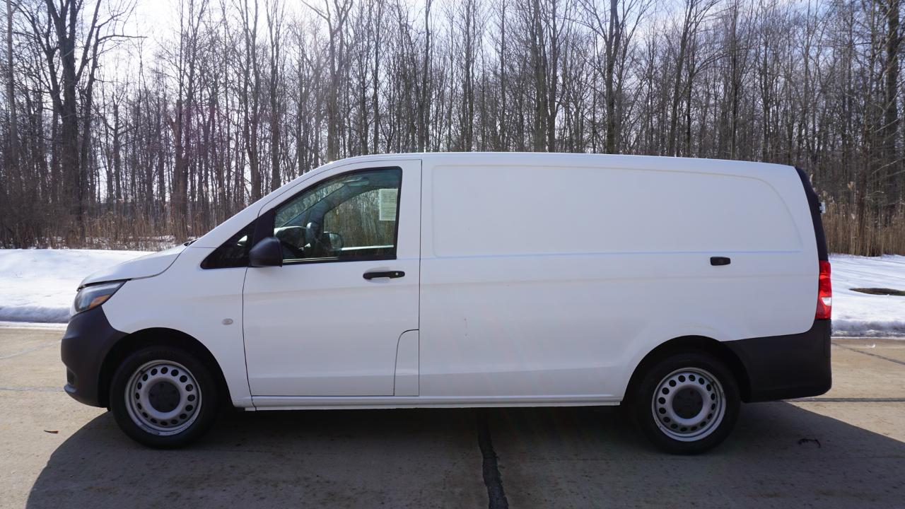 Mercedes-Benz Metris Cargo Van Standard Roof 126" Wheelbase 2020