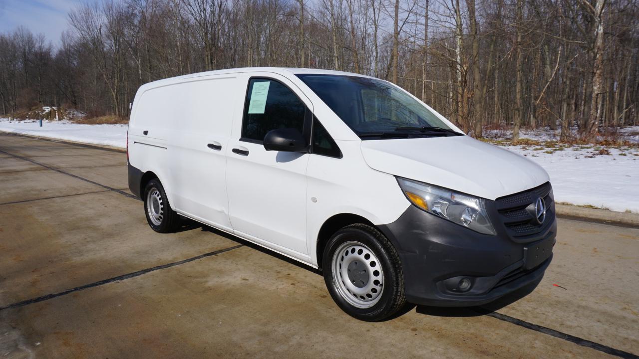 Mercedes-Benz Metris Cargo Van Standard Roof 126" Wheelbase 2020