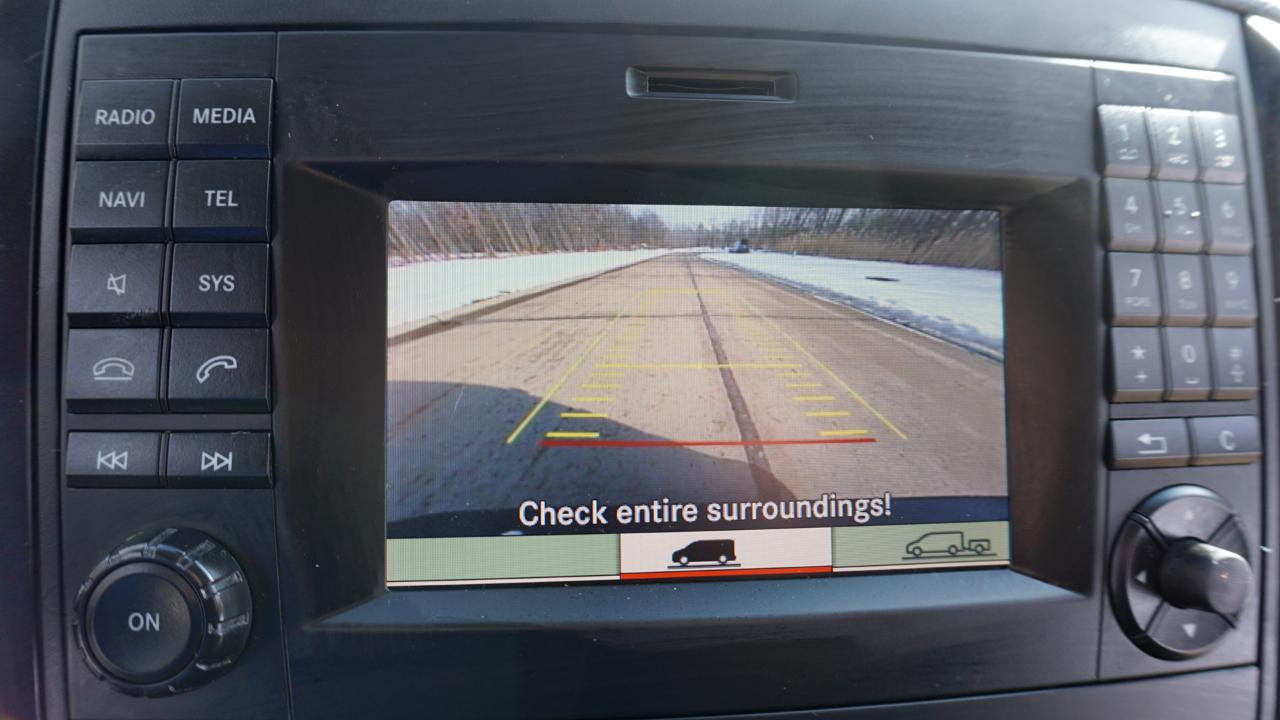 Mercedes-Benz Metris Cargo Van Standard Roof 126" Wheelbase 2020