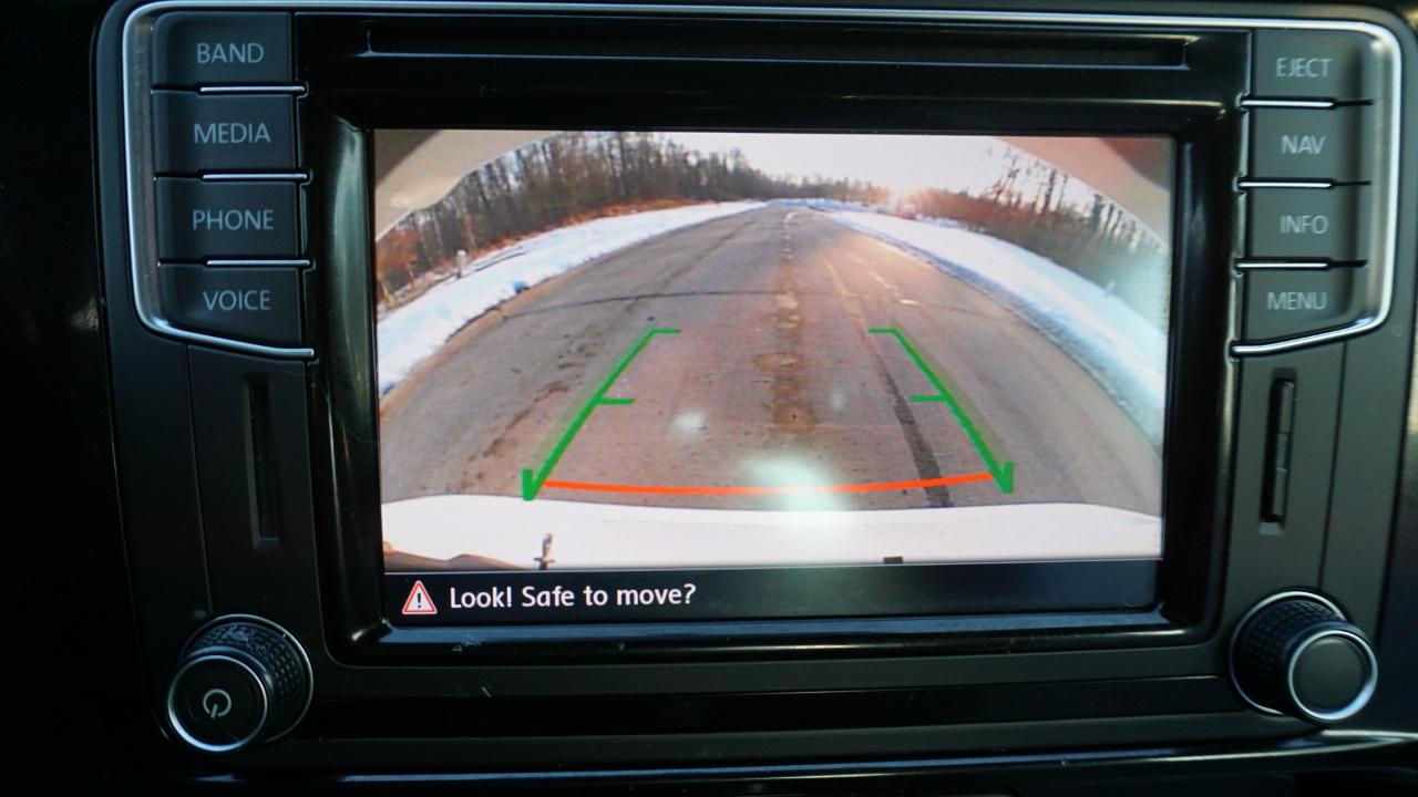 Volkswagen Jetta Sedan 4dr Auto 1.8T Sport PZEV 2016