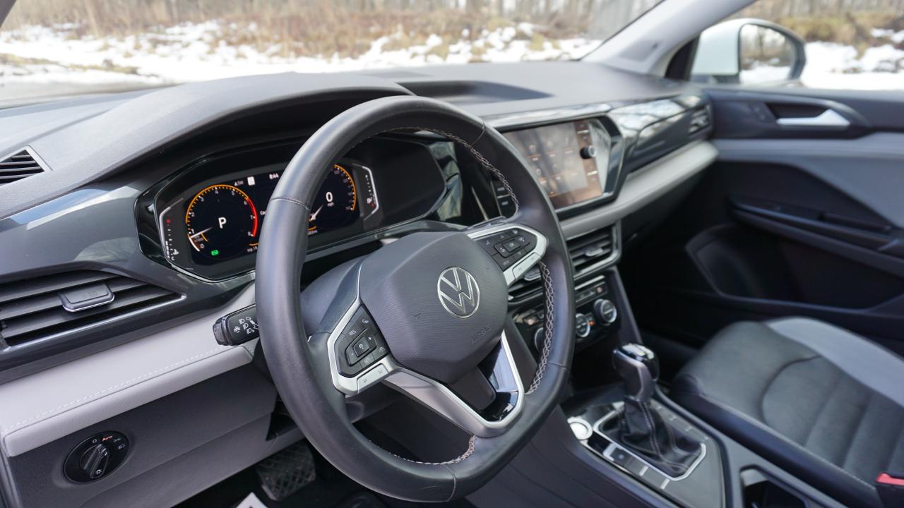 Volkswagen Taos SEL FWD 2022