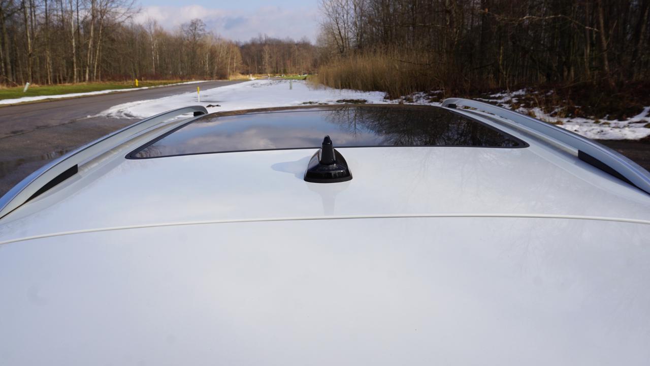 Volkswagen Taos SEL FWD 2022