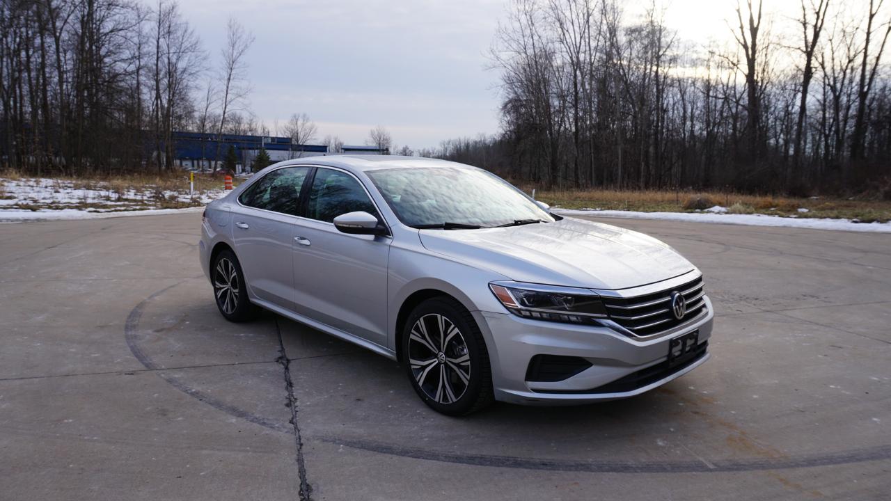 Volkswagen Passat 2.0T SE Auto 2021