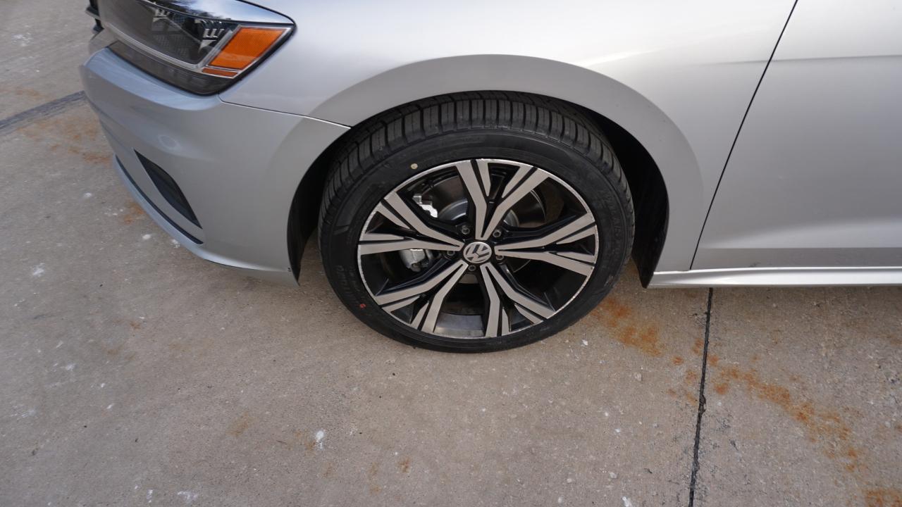 Volkswagen Passat 2.0T SE Auto 2021