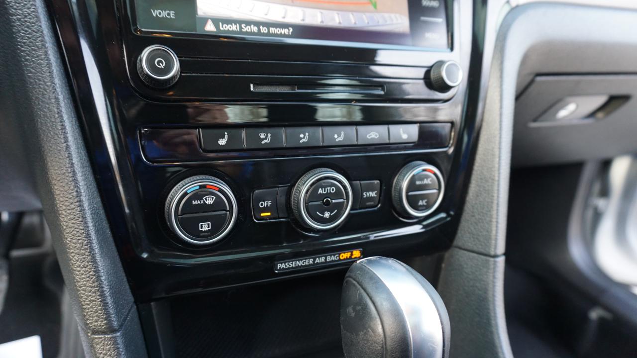 Volkswagen Passat 2.0T SE Auto 2021