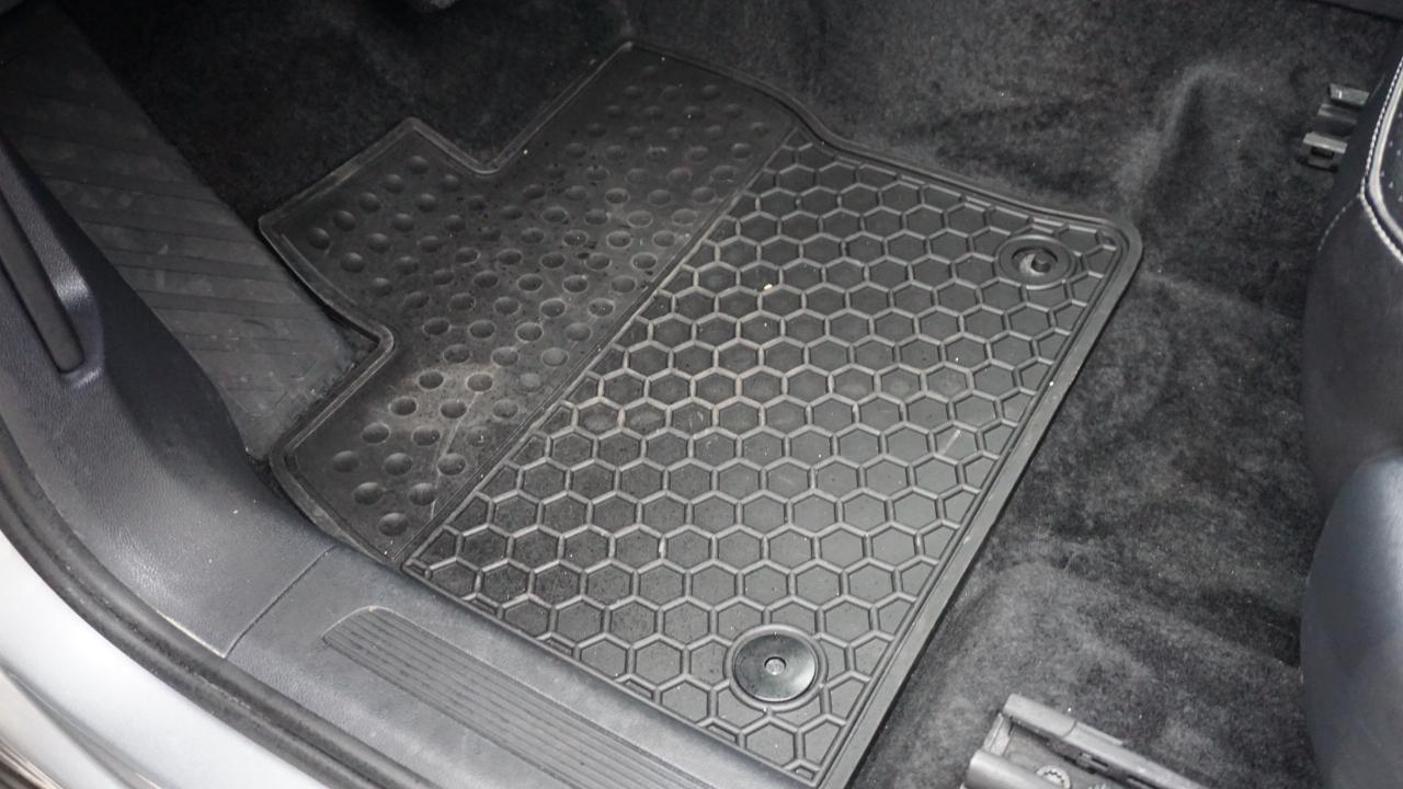 Volkswagen Tiguan 2.0T SE R-Line Black FWD 2021