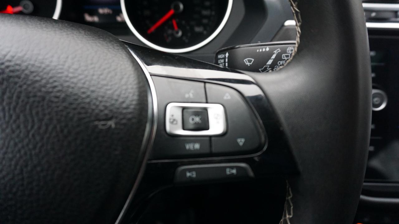 Volkswagen Tiguan 2.0T SE R-Line Black FWD 2021