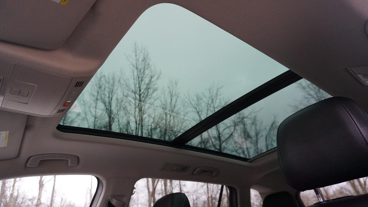 Volkswagen Tiguan 2.0T SE R-Line Black FWD 2021