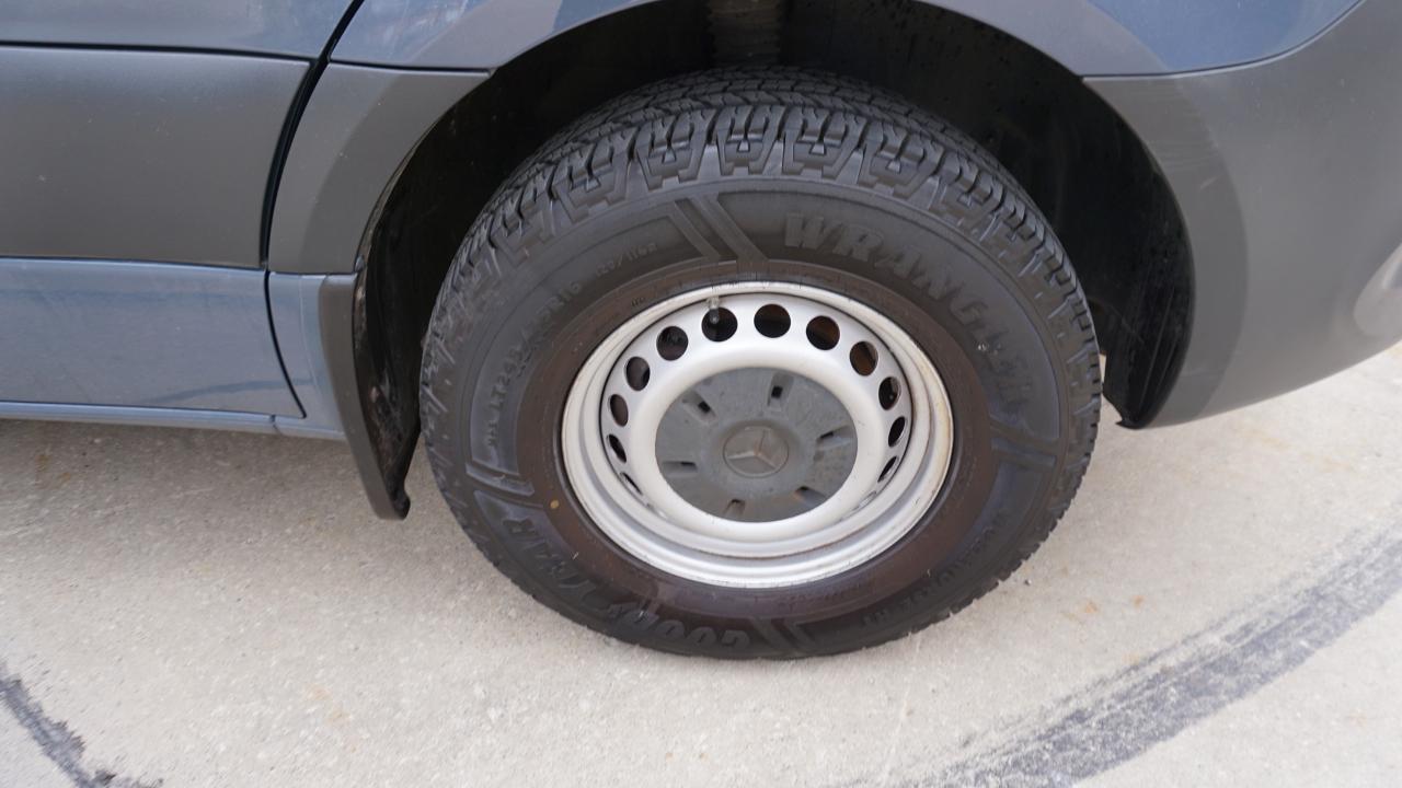 Mercedes-Benz Sprinter Van 2500 High Roof V6 170" RWD 2019