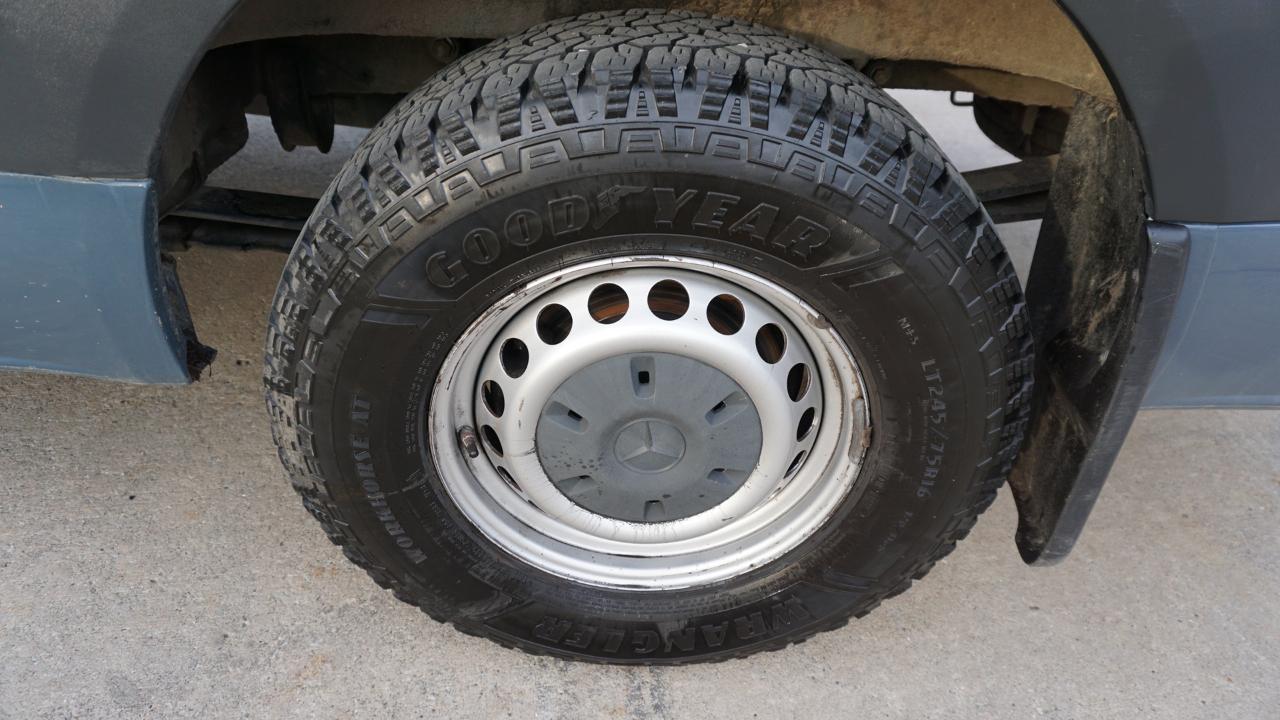 Mercedes-Benz Sprinter Van 2500 High Roof V6 170" RWD 2019