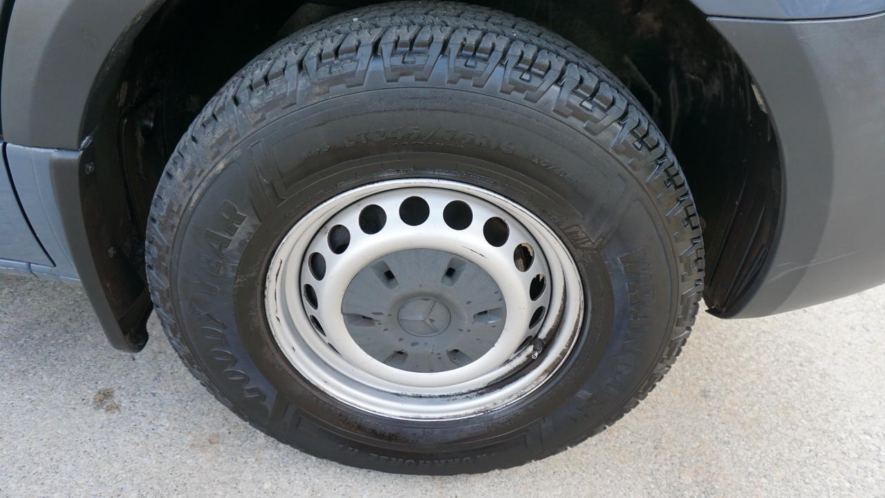 Mercedes-Benz Sprinter Van 2500 High Roof V6 170" RWD 2019