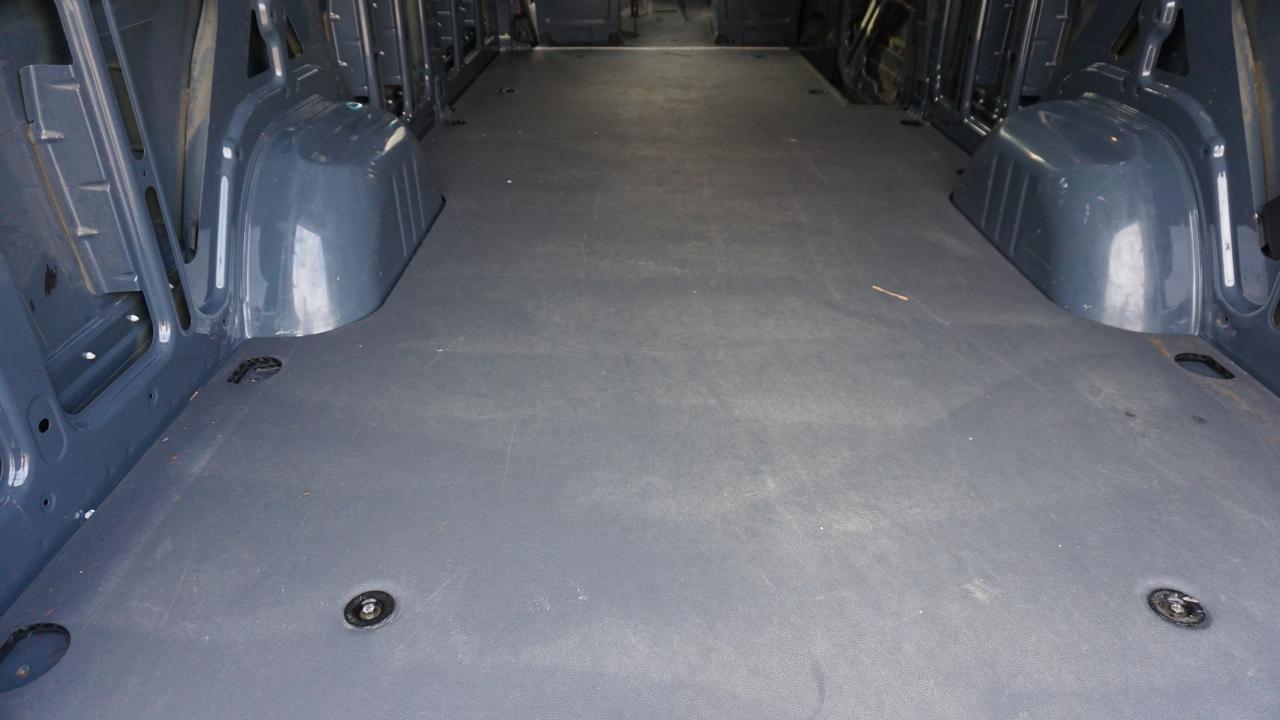 Mercedes-Benz Sprinter Van 2500 High Roof V6 170" RWD 2019