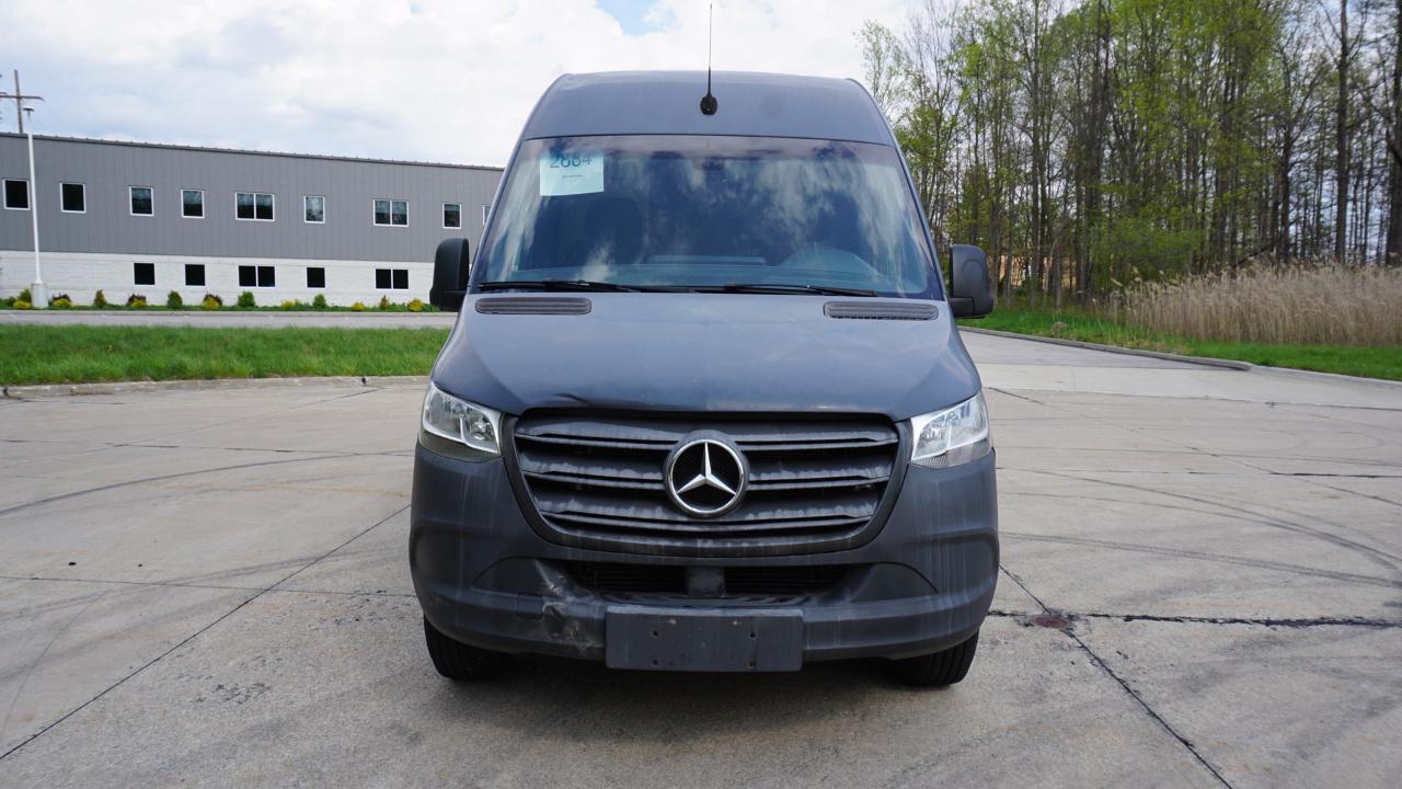 Mercedes-Benz Sprinter Van 2500 High Roof V6 170" RWD 2019