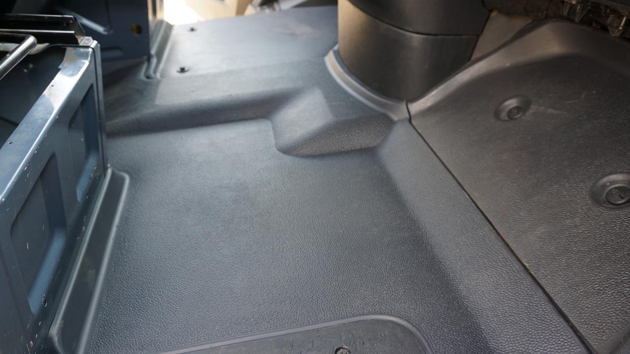Mercedes-Benz Sprinter Van 2500 High Roof V6 170" RWD 2019