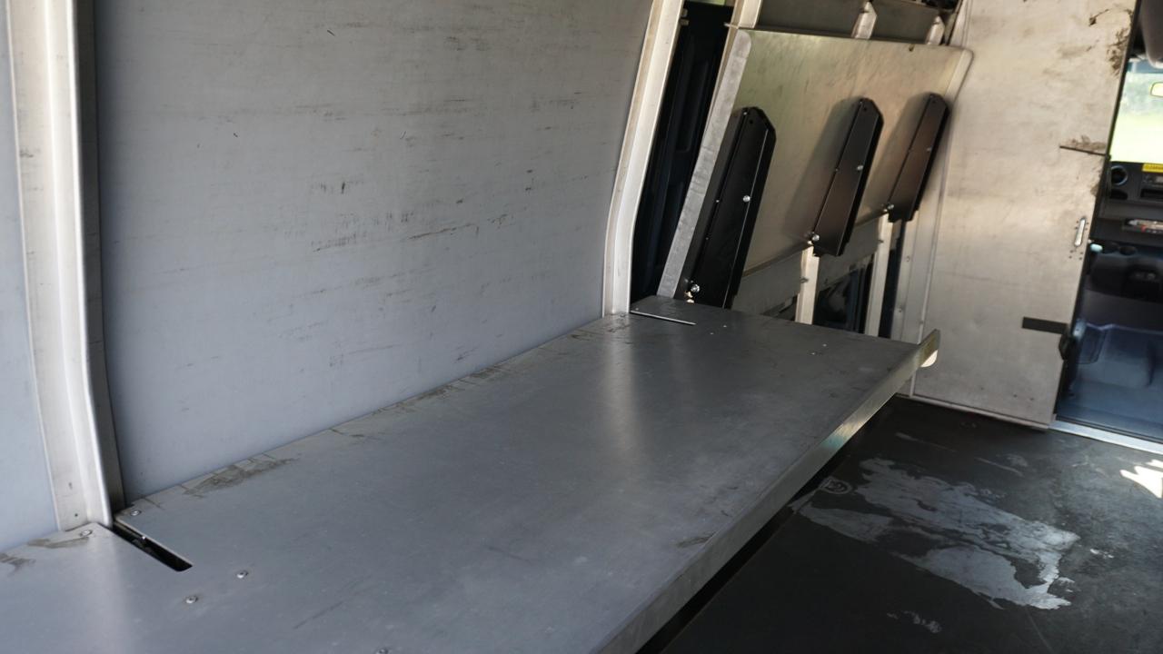 Mercedes-Benz Sprinter Van 2500 High Roof V6 170" RWD 2019
