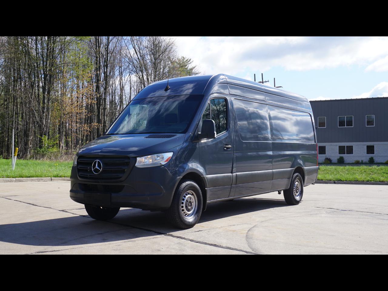 Mercedes-Benz Sprinter Van 2500 High Roof V6 170" RWD 2019