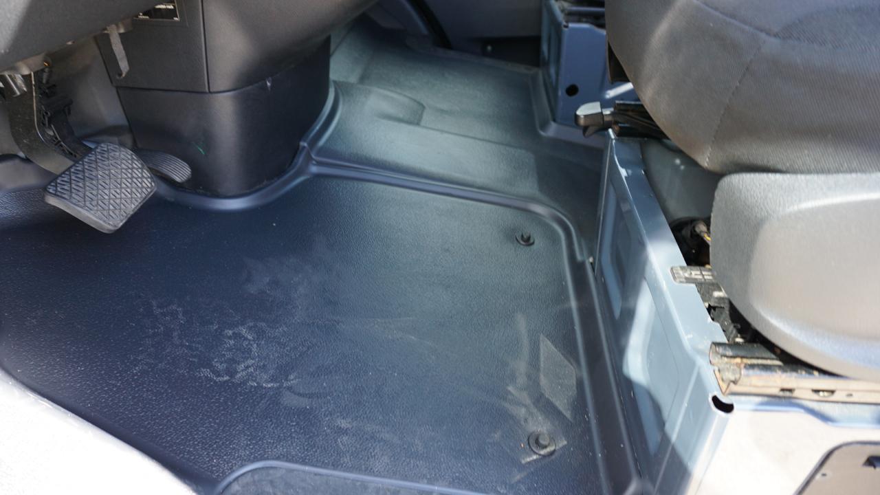 Mercedes-Benz Sprinter Van 2500 High Roof V6 170" RWD 2019