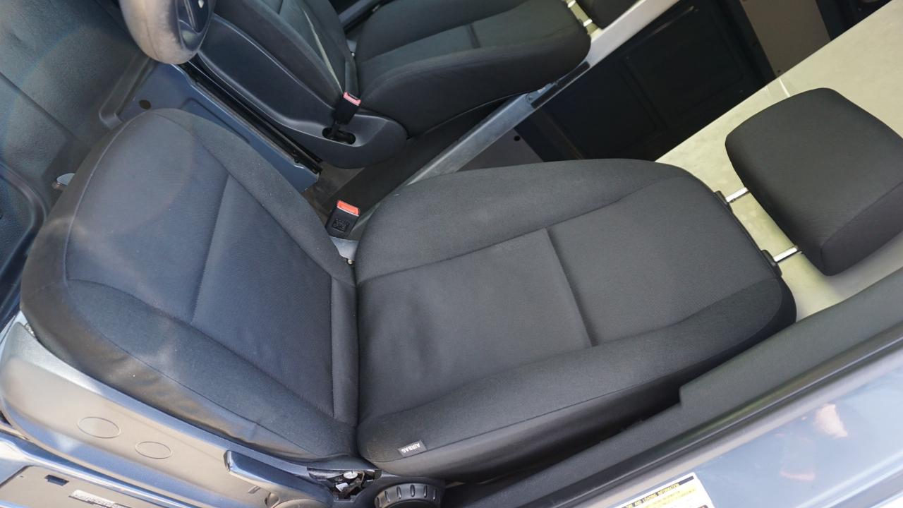 Mercedes-Benz Sprinter Van 2500 High Roof V6 170" RWD 2019