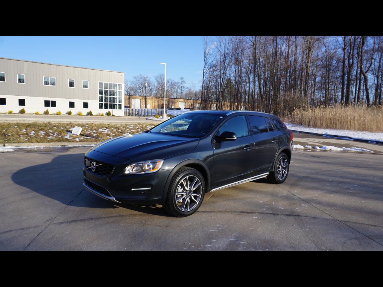 Volvo V60 Cross Country 2015.5 4dr Wgn T5 AWD 2015