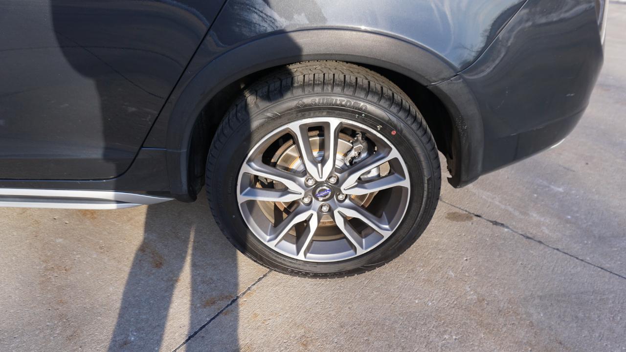 Volvo V60 Cross Country 2015.5 4dr Wgn T5 AWD 2015