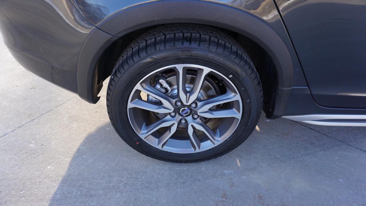 Volvo V60 Cross Country 2015.5 4dr Wgn T5 AWD 2015